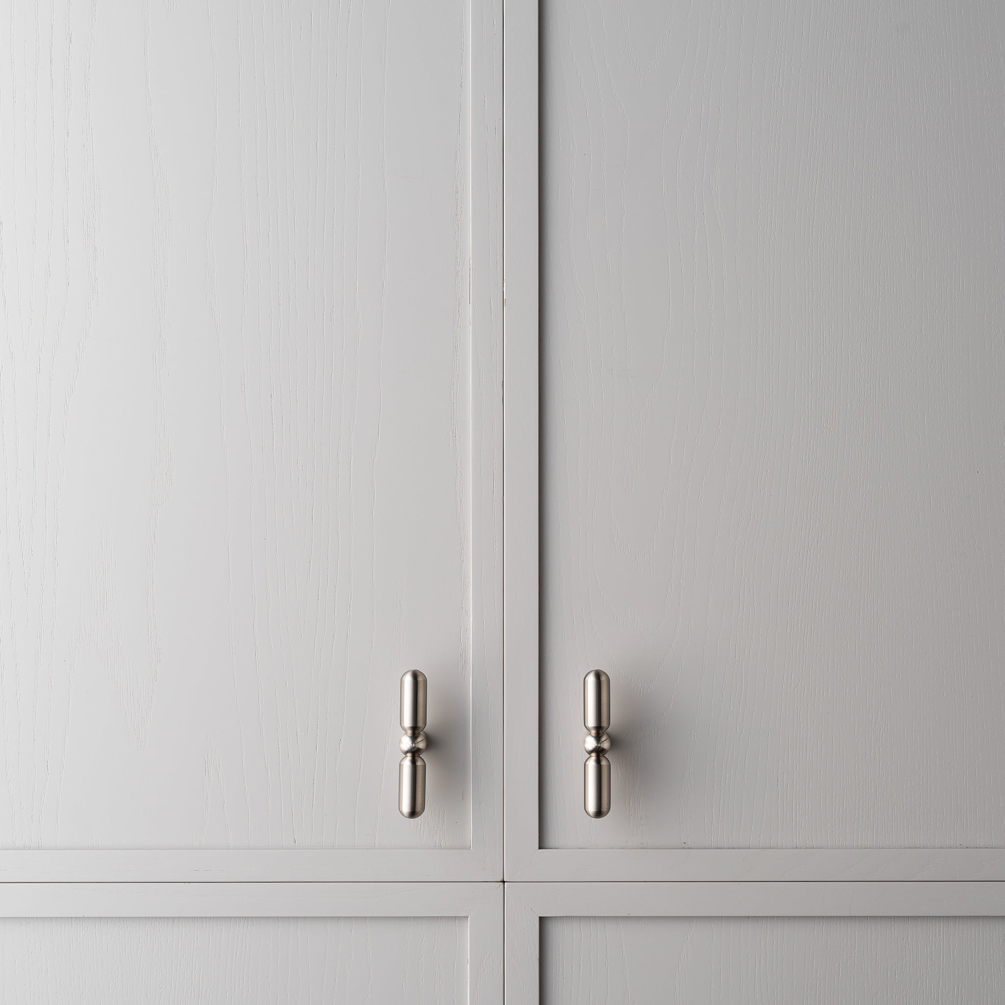 Zoe Single T Handle