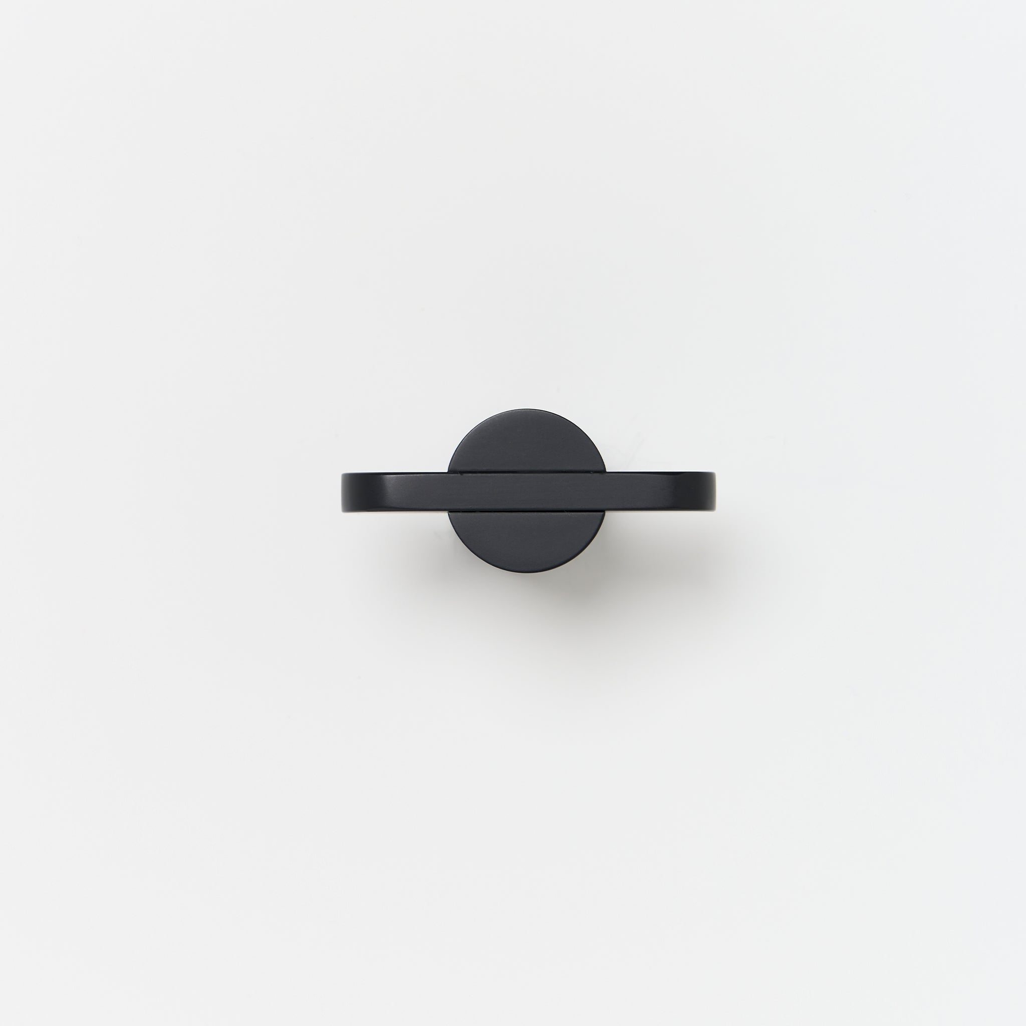 Luca Single T Handle